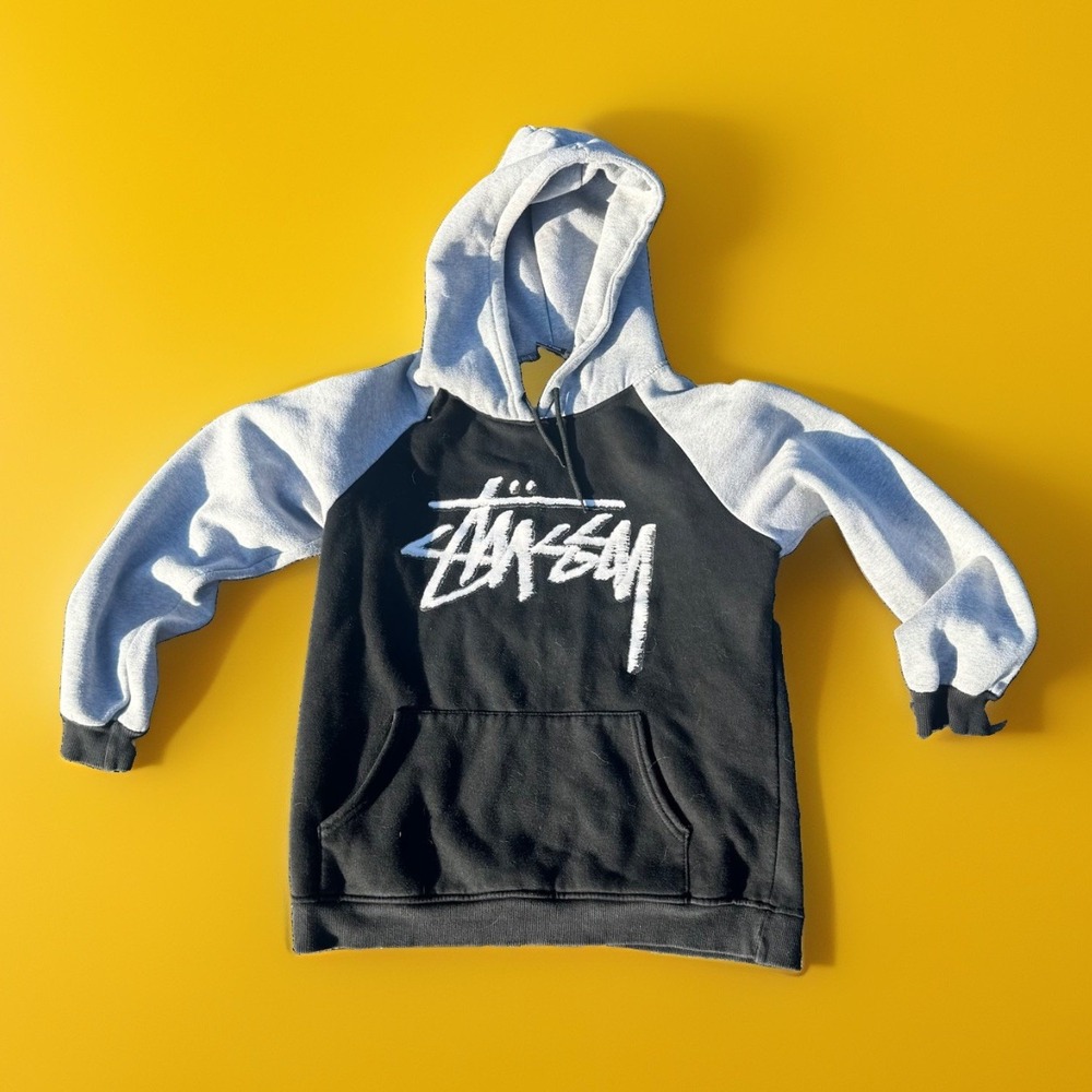 Vintage Y2K Stüssy Two Tone Raglan Pullover Hoodie Men's Medium Made in Mexico